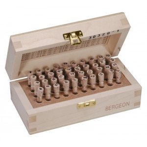 Assortiment de 120 bouchons à chasser Seitz en laiton doré pour calibres plats, en coffret bois