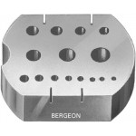 Enclume en acier, 65 x 45 x 20 mm, avec 4 fentes et 15 trous de Ø 2.00 à 8.60 mm