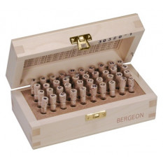Assortiment de 120 bouchons à chasser Seitz en laiton doré pour calibres plats, en coffret bois